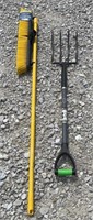 Garden Fork & Push Broom