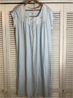 VINTAGE VILLAGER NIGHTGOWN DRESS LARGE