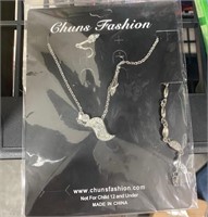 Designer Fashion Necklace Set NEW