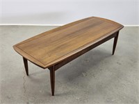 Deilcraft Walnut Raised Edge Coffee Table