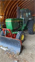 1982 John Deere 4440 tractor