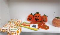 Fall Towels & Pot Holders w/ Pumpkins