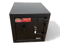 AMSEC Security Safe with Key