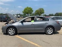 09 Nissan Altima  4DSD GY 4 cyl  Hybrid; Started