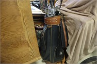 Set of golf clubs, bag & balls