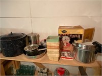 Pressure Cooker, Pots & Pans