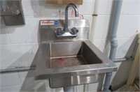 Omage 14" Stainless Steel Hand Sink