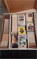 LARGE BOX ASSORTED BASEBALL CARDS AND PUZZLE-