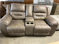 Double Reclining Loveseat w/Console