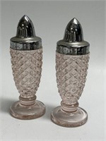Westmoreland ENGLISH HOBNAIL PINK S & P Shakers