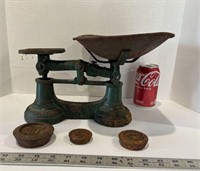 Antique Cast Iron Kitchen Scales W/Weights