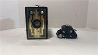 Vintage Six-16 Brownie Camera & Vintage Start