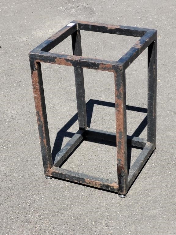 WELDER STAND 11.75" X 12.25"X 18.75"