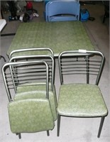 Card Table w/4 Matching Chairs & 2 Steel Chairs