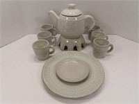 White Frankhoma Pot, Mugs, Plates
