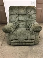 Catnapped Oversized Upholstered Recliner Has