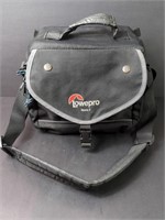 Lowepro Nova 2 Lightweight Camera Bag