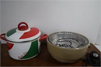 Pasta Time Enamel Pot & Table Top Grill,Like New