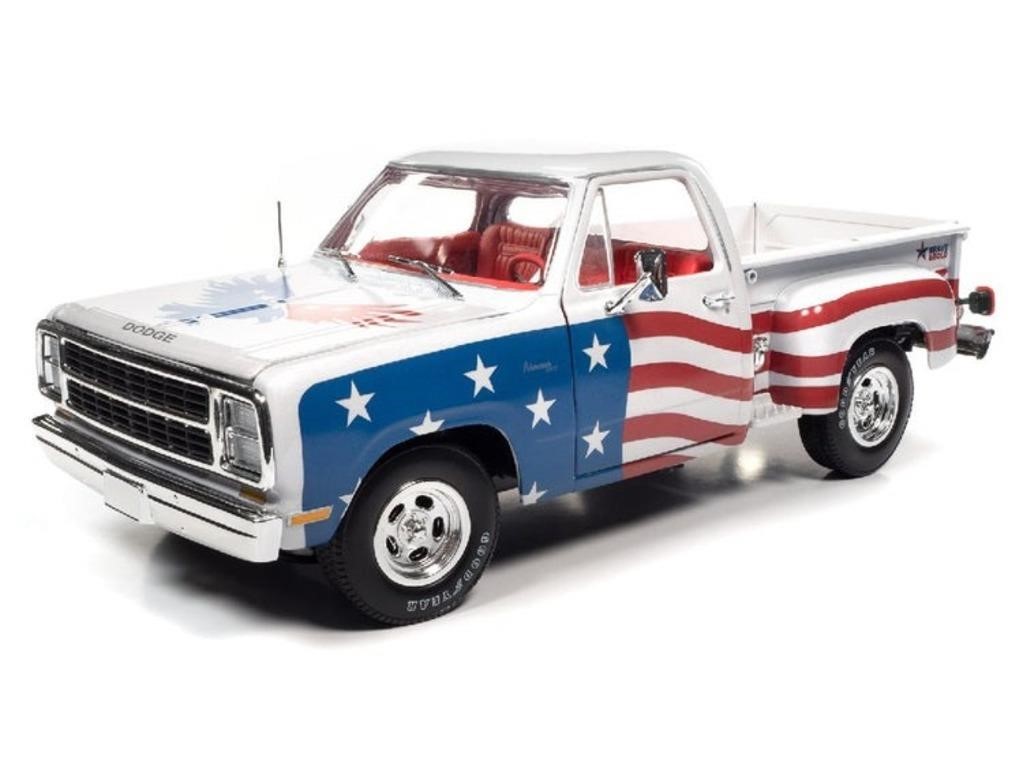 Dodge Stepside 1980 Patriotic Pickup - Scale: 1:18