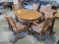 7 PC - Cane Back Round Dining Leaf Table Set