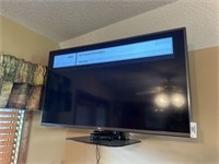 LG 42" Flatscreen TV