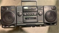 Sony portable stereo system with detachable