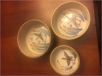 LOT OF 3 LOUISVILLE STONEWARE BOWLS