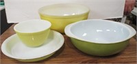Misc Vintage Pyrex Bowls & Pie Plate