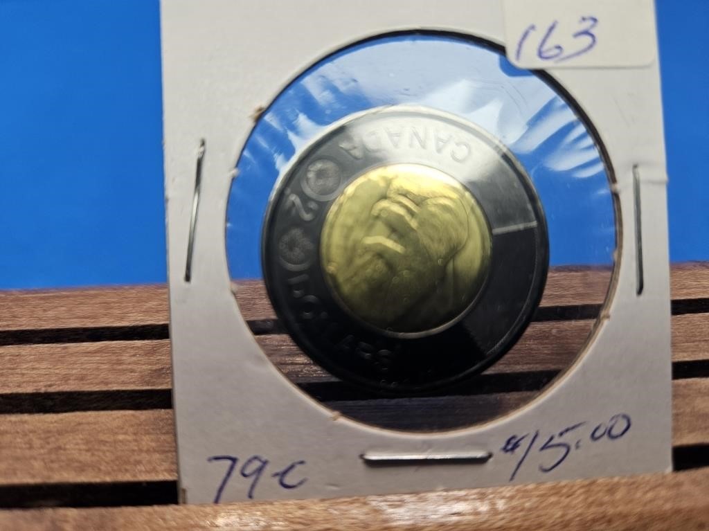 1-2022 BLACK TOONIE UNC