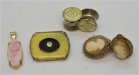 Assortment of Lady's Vintage Accessories