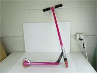 Pink Razor Scooter - Front Wheel Lights up While