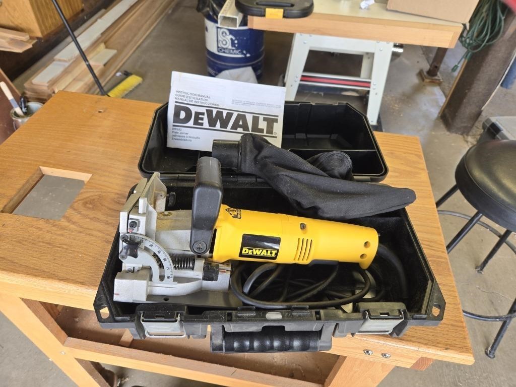 DeWalt Plate Joiner DW682