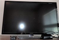 375 - INSIGNIA  32" LED TV W/ REMOTE (A51)