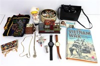 VARIETY OF VINTAGE COLLECTIBLES