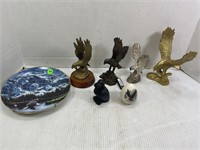 LOT OF ASSORTED BRASS & OTHER DECORATIVE EAGLES