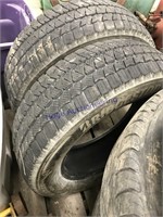 Set of 2 tires, 195/65R15