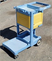 Rubbermaid Janitor Cleaning Cart