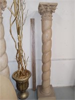 1 tan pillar made of hard plastic