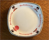 Beefeater Gin Plate (living room)