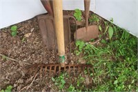 Assorted Garden/Lawn Tools