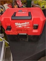 Milwaukee M12 1.6 gallon Wet/dry vacuum, tool Only