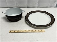 Pyrex Terra Casserole Dish & Plate