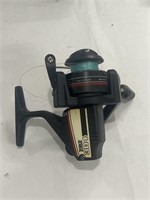 Vintage 304 Zebco Fishing Reel