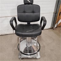 Hairdresser/ Barber Chair  -X