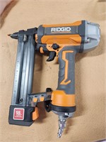 Ridgid finish stapler R150FSF3