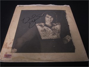 Neil Diamond signed record album COA
