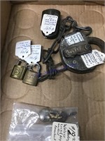 5 assorted padlocks