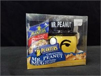Mr. Peanut figural mug gift set (unopened)