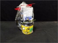 Mr. Peanut figural mug gift set (unopened)