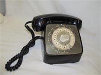 Vintage GTE Rotary Desk Phone